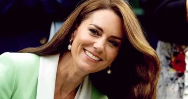 FOTO/ Momenti i vetëm që Princesha Kate u përlot para botës