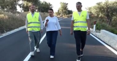 Bëhet e re rruga e vjetër Fier-Vlorë/ Balluku: Këtë vit presim 8 milionë turistë