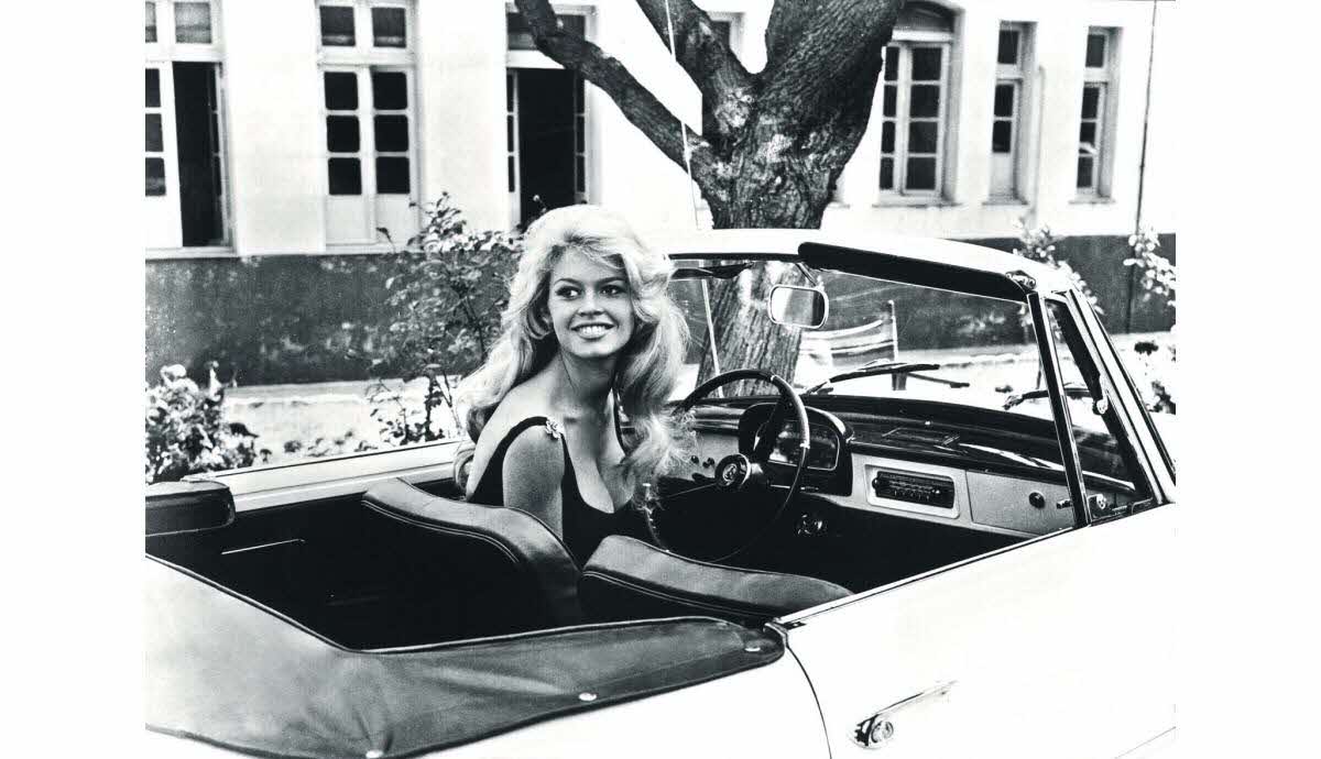 Brigitte Bardot përballet me probleme të rënda të shëndetësore, shpëtohet nga zjarrfikësit