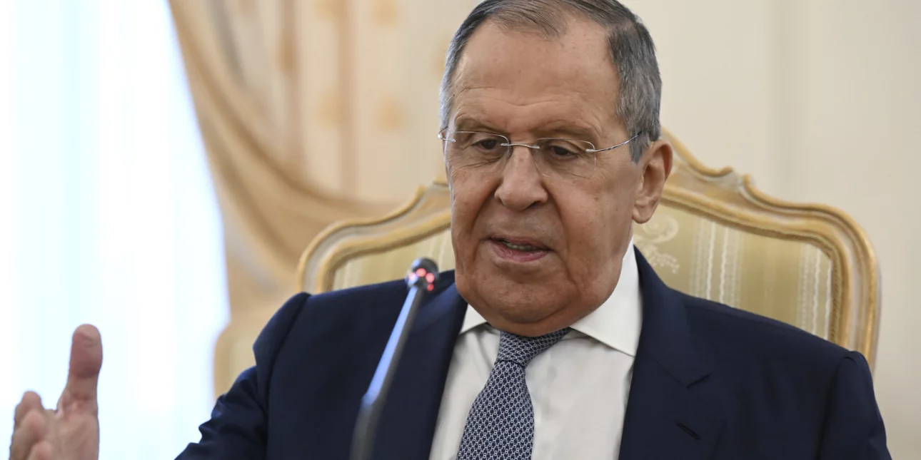 Lavrov: Lufta do të përfundojë nëse Perëndimi heq dorë nga planet e tij për dominuar