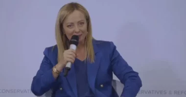 Meloni nga Polonia: Duam të ndalojmë imigracionin e paligjshëm   