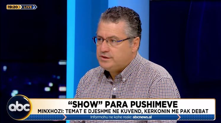 Seanca e fundit plenare/ Minxhozi: Opozita bëri “show”, duhet të kishte debat dhe jo ulërima