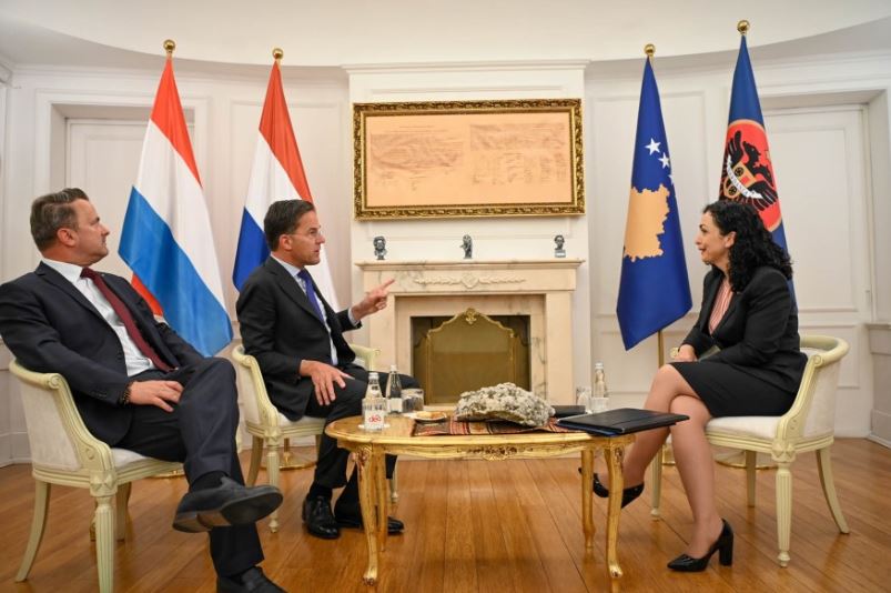 Osmani takon Rutte dhe Bettel: Të përkushtuar që sfidat t’i tejkalojmë me partnerë e aleatë