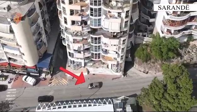 “Pushtuan” hapësirat publike dhe i kthyen në parking me pagesë, katër persona nën hetim në Sarandë