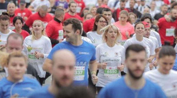 Koha të nisësh stërvitjen, hapen regjistrimet për Maratonën e Tiranës. Veliaj: Gara më unike në qytet që i bashkon të gjithë