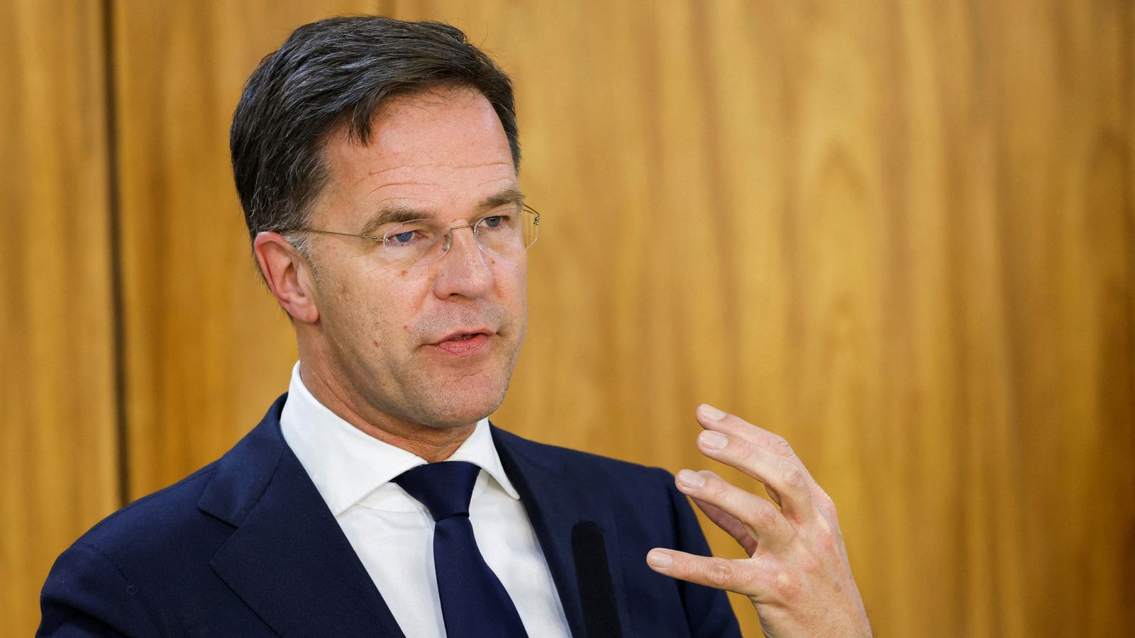 Debatet për emigracionin, kryeministri holandez jep dorëheqjen pas rënies së qeverisë së koalicionit