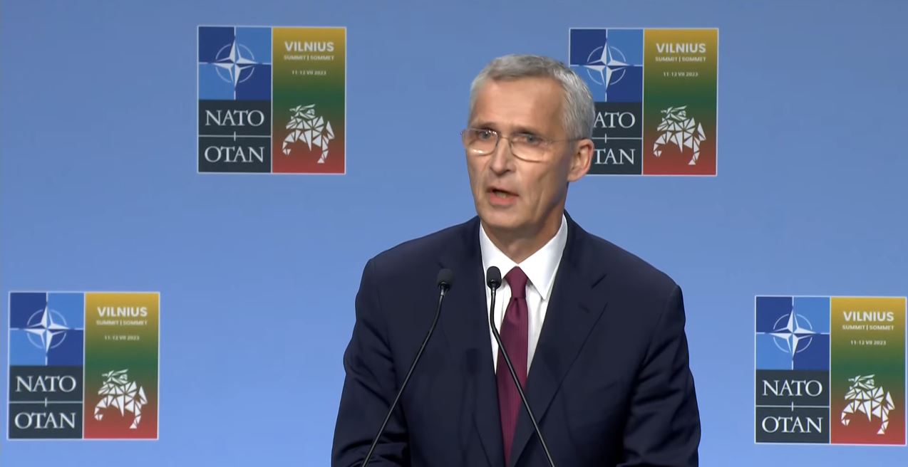 Stoltenberg: 93 trupa të KFOR-it u lënduan nga dhuna në veri