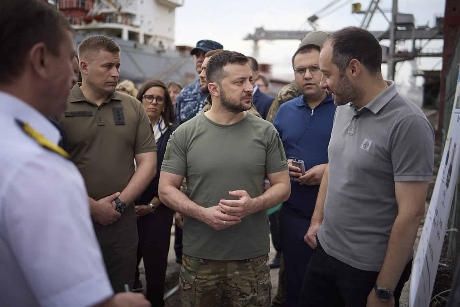 Dita e Marinës së Ukrainës, Zelensky viziton qytetin port