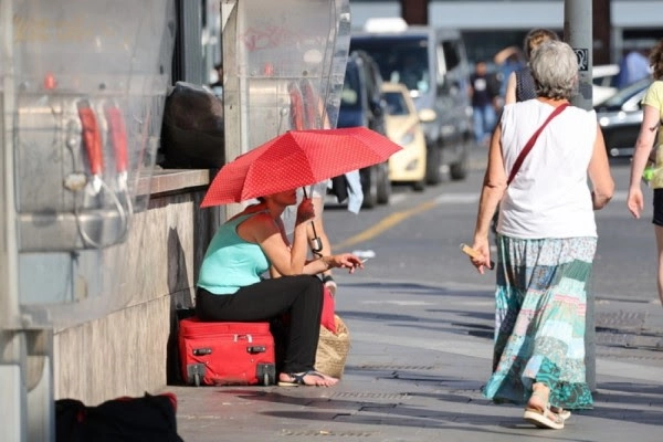 Vala e të nxehtit, dhjetë qytete italiane në “alarm të kuq”