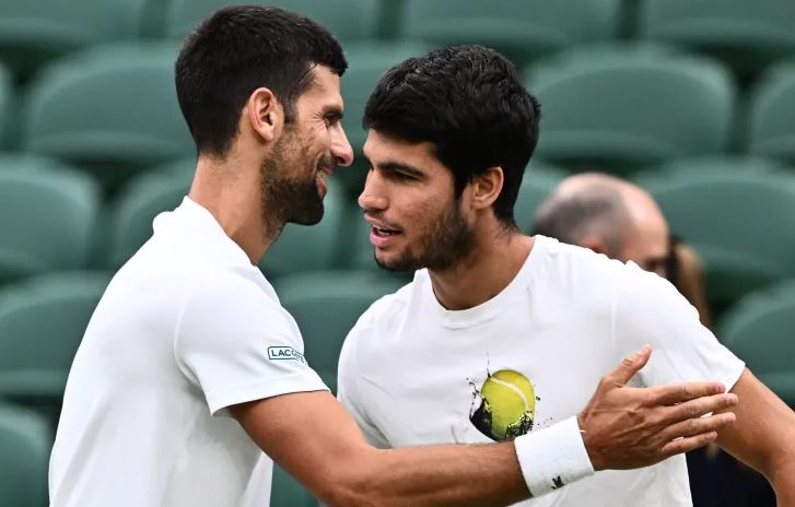 Thyhet kampioni i tenisit/ Alcaraz bën histori, mund Djokovic në finalen e Wimbledonit