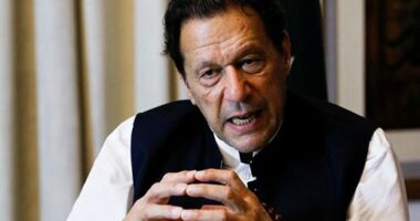 Ish kryeministrit pakistanez i zgjatet paraburgimi me 14 ditë