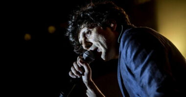 Përdhunimi i 19-vjeçares nga 7 djem në Palermo/Ermal Meta: Uroj të përfundoni në burg me 100 ujqër