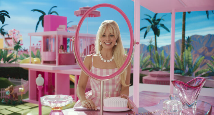 Margot Robbie zbuloi se kujt iu ofrua për herë të parë roli i Barbie