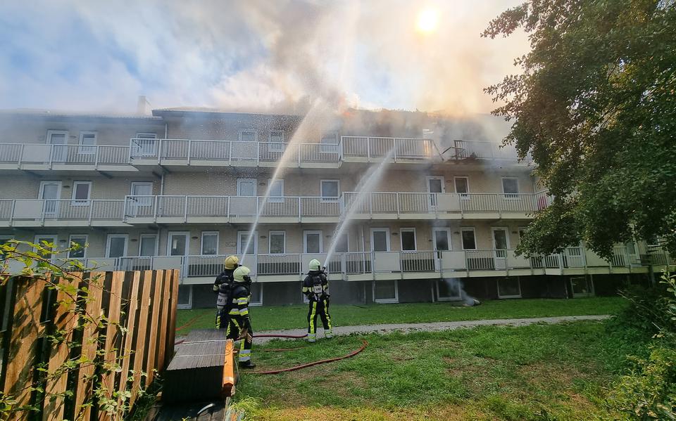 Zjarri shkatërron apartamentet turistike në ishullin Vlieland të Holandës