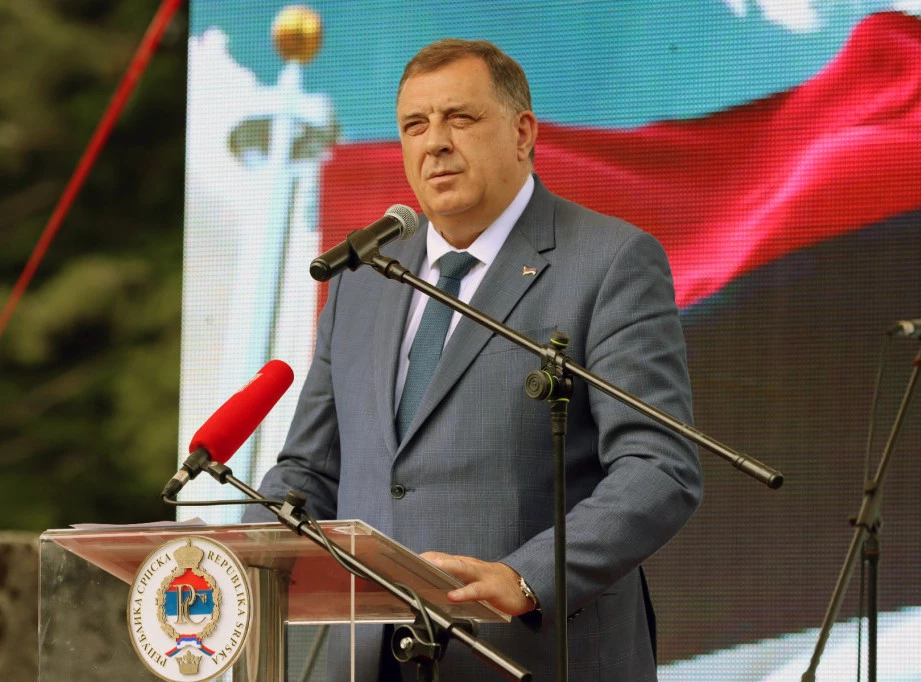 Dodik: Vuçiç është politikani i fundit që do të shkaktonte destabilitet