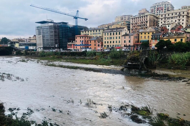 Moti i keq përfshin Italinë veriore/ Autoritetet lëshojnë alarmin e kuq, pezullohen trenat me Francën