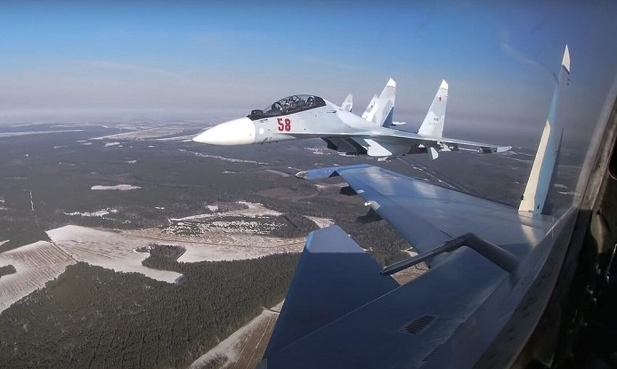 Rrëzohet avioni ushtarak gjatë stërvitjes, humbin jetën dy pilotët