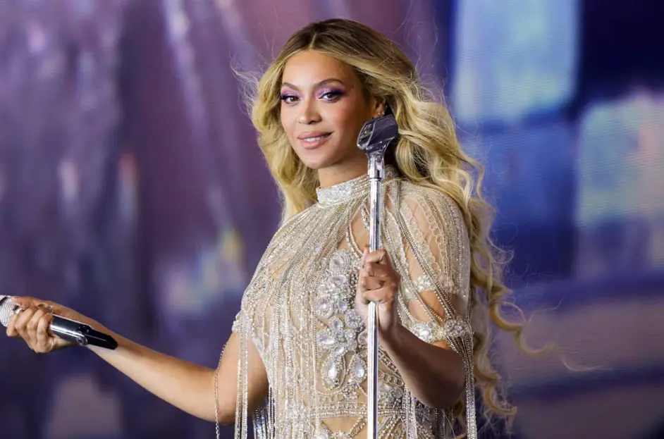 Beyonce pagoi 100,000 dollarë për t’i dërguar fansat në shtëpi të sigurt