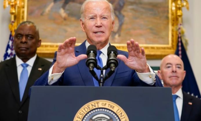 Biden: Uragani Idalia me pasoja, nuk i kam harruar viktimat e zjarrit në Havai