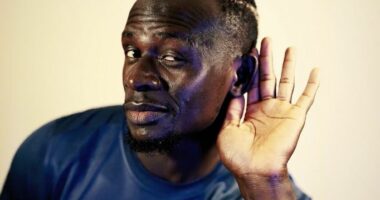 ZYRTARE/ Al-Nassr prezanton Mane