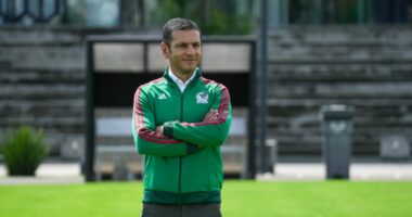 Meksika zyrtarizon trajnerin e ri, në krye të pankinës emërohet 44-vjeçari meksikan