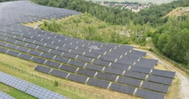 Francë: Energji e gjelbër në vend të karburanteve fosile