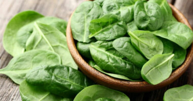 Pse duhet ta bëni spinaqin pjesë të dietës?!