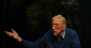 William Walker: Ditë e zezë për Kosovën/ Diplomati i SHBA: Ku ishte BE kur serbët vrisnin shqiptarët?