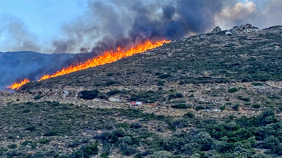 Nuk ndalen flakët në Greqi, vijon beteja për shuarjen e vatrave të zjarrit