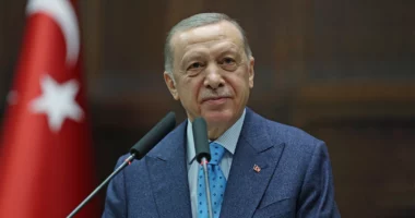 Erdogan nënshkron protokollin për anëtarësimin e Suedisë në NATO