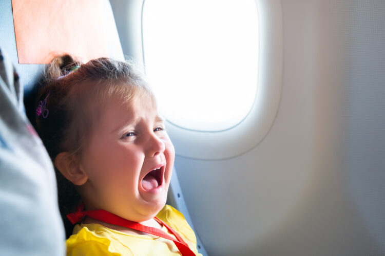 Linja ajrore po përgatit një zonë pa fëmijë në fluturime, pasagjerët do të paguajnë një kosto shtesë