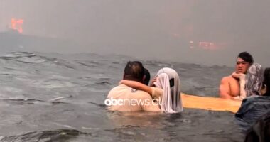 Zjarret në Hawaii/ Të mbijetuarit tregojnë tmerrin: Një copë kompensate na shpëtoi jetën