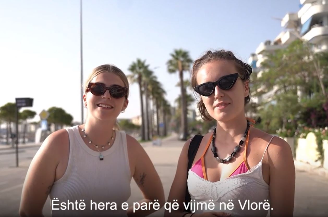 Shqipëria destinacion turistik, Rama e nis mëngjesin me video nga turistët në Vlorë