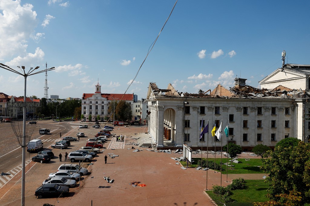 Sulmi rus në Chernihiv, më shumë se 40 persona ndodhen ende në spital