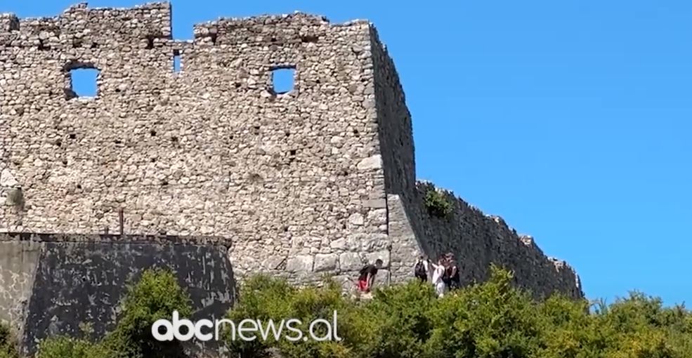 Italianët vizitojnë Lezhën:  Qytet i mrekullueshëm, ka histori të madhe