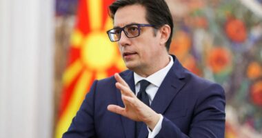 Pendarovski: Diplomatët rusë spiunonin, dëbimi ishte i pashmangshëm