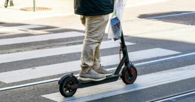 Patinat elektrike në kryeqytet, polica rrugore e Tiranës dhe ajo bashkiake fushatë sensibilizuese