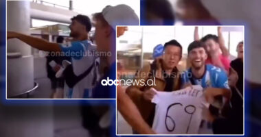 VIDEO/ Klubi spanjoll nuk ka kryer asnj&euml; blerje, tifoz&euml;t n&euml; form&euml; proteste &ldquo;zyrtarizojn&euml;&rdquo; turistin aziatik si lojtarin e tyre