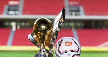 Superlig&euml; me 12 ekipe, FSHF mendon s&euml;rish p&euml;r ndryshim skeme