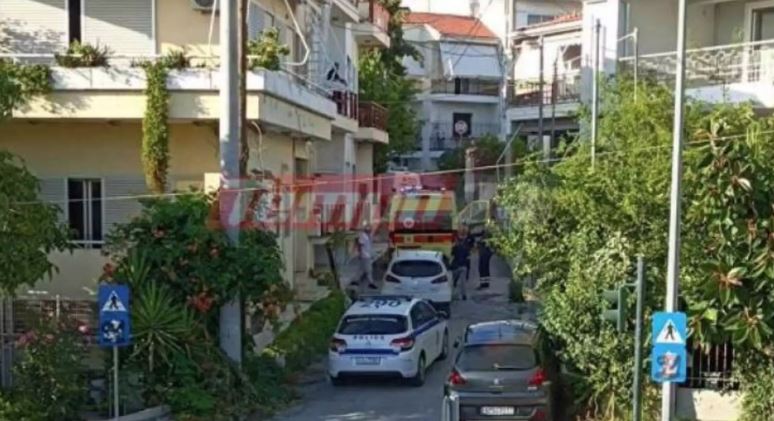 Greqi/ Shtatë vite më parë vrau nënën dhe tani tezen: Kush e “tradhtoi” nipin? Në pranga edhe e dashura shqiptare