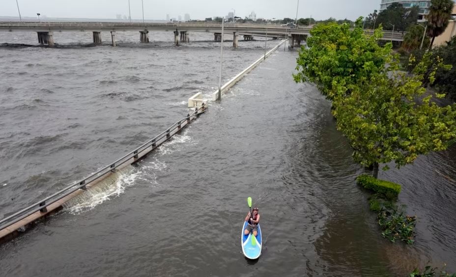 Uragani Idalia godet Floridën, 2 viktima