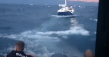 Varka me vela rrezikonte mbytjen pasi u dëmtua nga stuhia, shpëtohen 5 persona në liqenin e Ohrit
