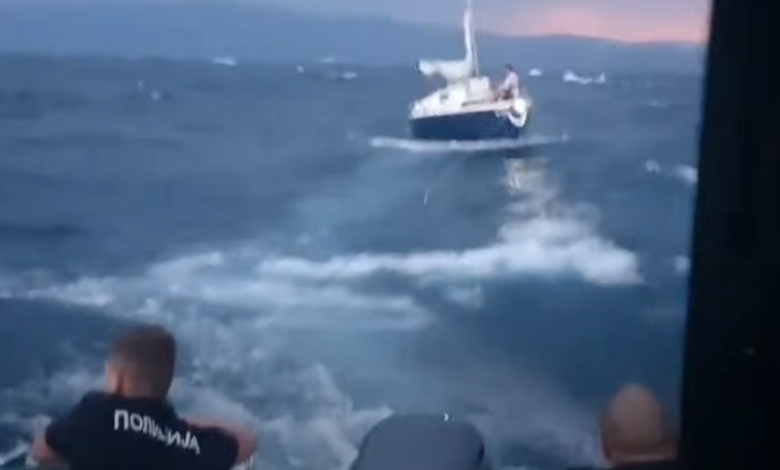 Varka me vela rrezikonte mbytjen pasi u dëmtua nga stuhia, shpëtohen 5 persona në liqenin e Ohrit