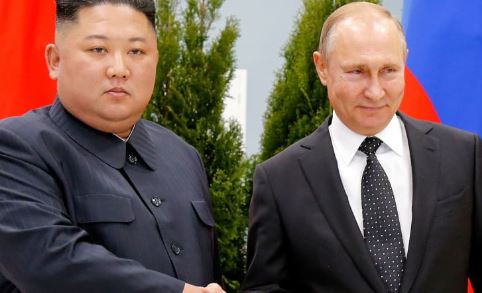 Kim Jong-un: Ushtria dhe populli rus do të fitojnë kundër ‘të keqes’