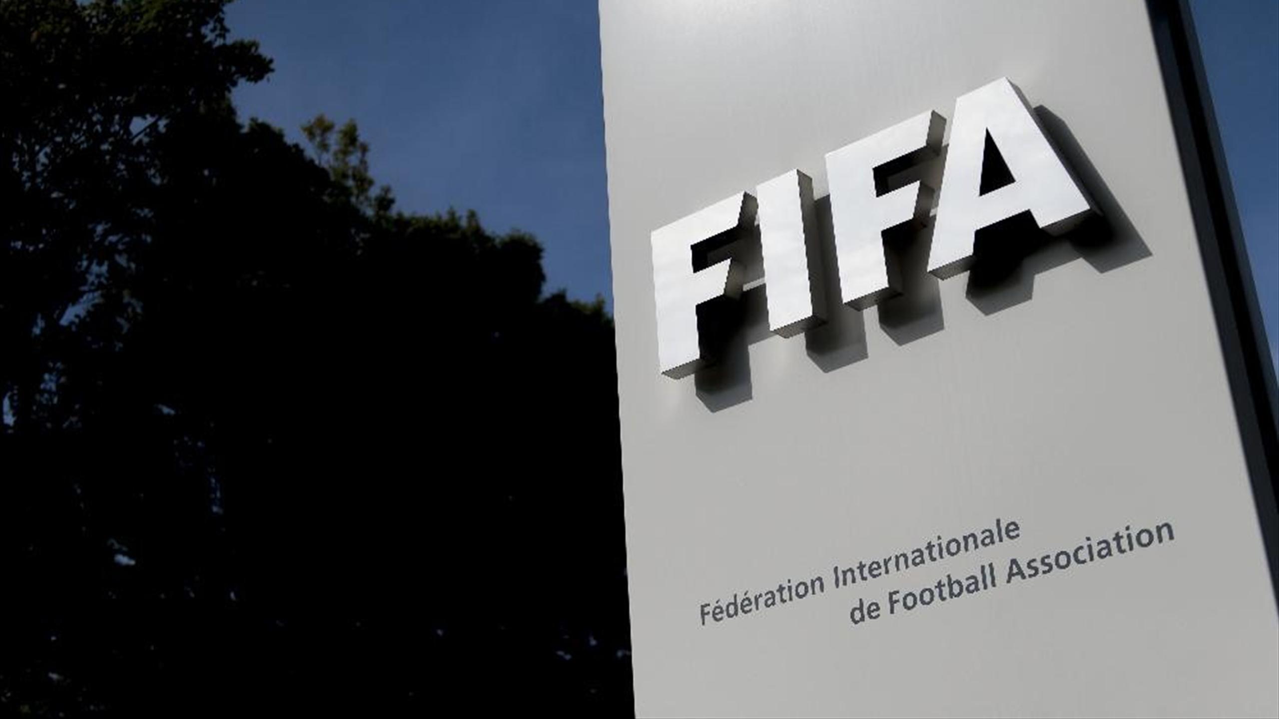 FIFA publikon raportin, në merkaton e verës u shpenzuan plot 5.9 miliardë paund