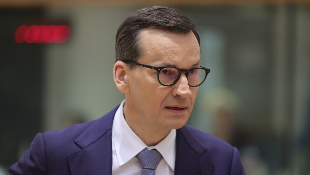 Polonia miraton rezolutën kundër emigrimit të paligjshëm/ Morawiecki: Lampedusa shërben si një paralajmërim