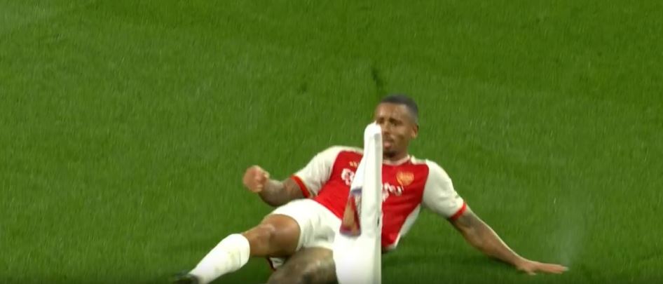 VIDEO/ Arsenal shënon të tretin, Gabriel Jesus dërgon topin në rrjetë