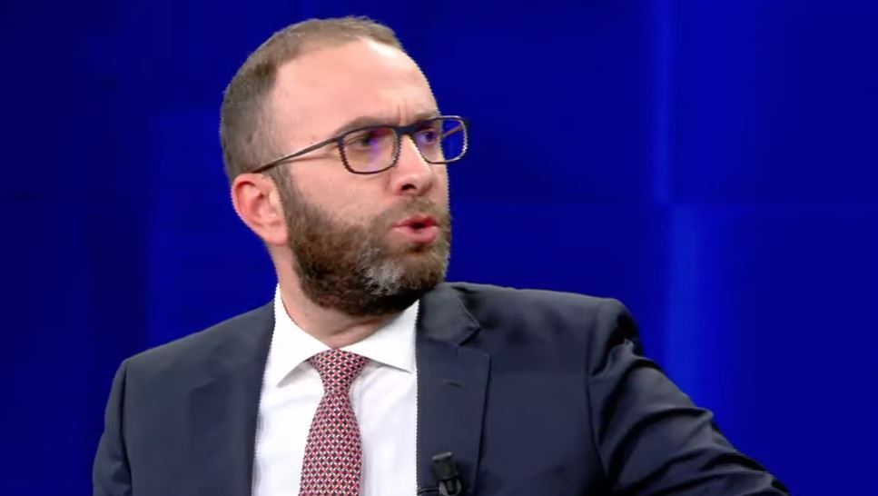 “Berisha e Basha nuk ikin”, Bardhi: Dështuam me strategjinë e “14 Majit”, gjendja e opozitës ka prekur shoqërinë