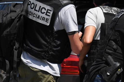 Horror në Francë/ Babai akuzohet për vrasjen e djalit të tij, kishte futur trupin në frigorifer