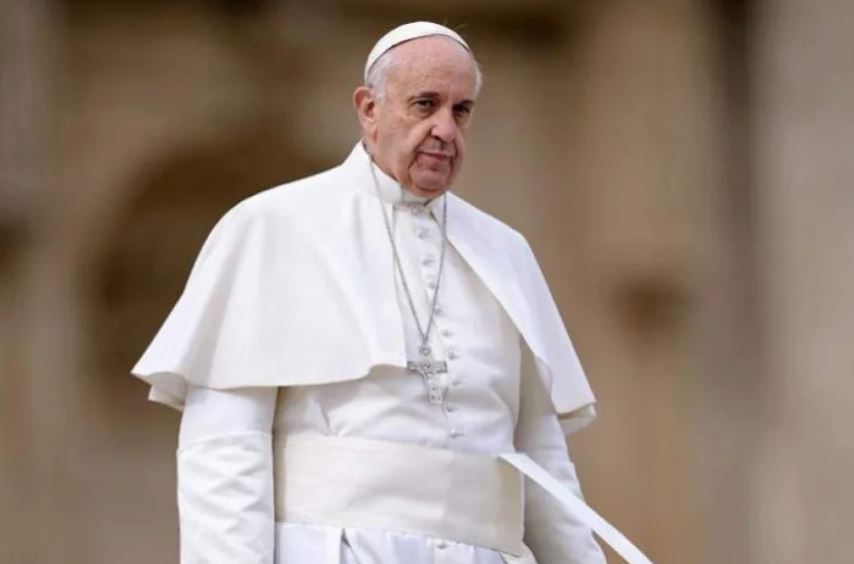Papa Françesku: Mesdheu është ‘djepi’ i qytetërimit dhe nuk duhet të shndërrohet në varr për emigrantët